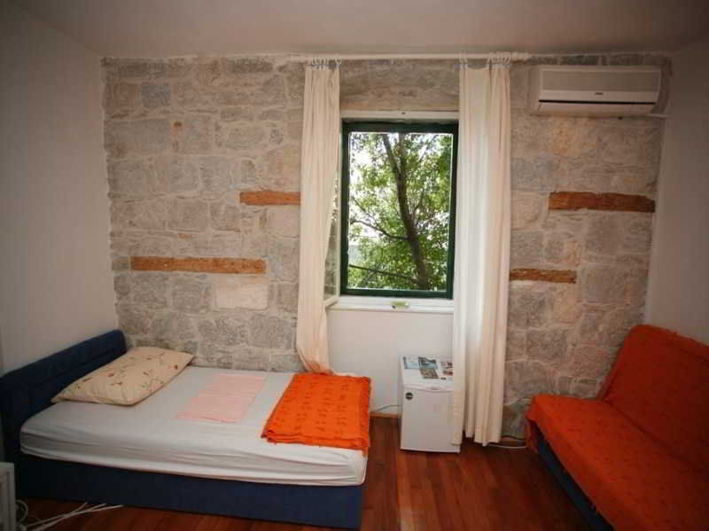 Dalmatian Apartments Split Exterior photo